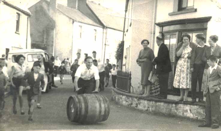Barrel rolling, Caerleon Holidays at Home in the 1950s