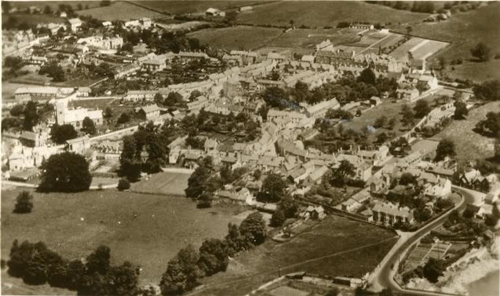 Caerleon from the air - aerofilms series postcard no 32500