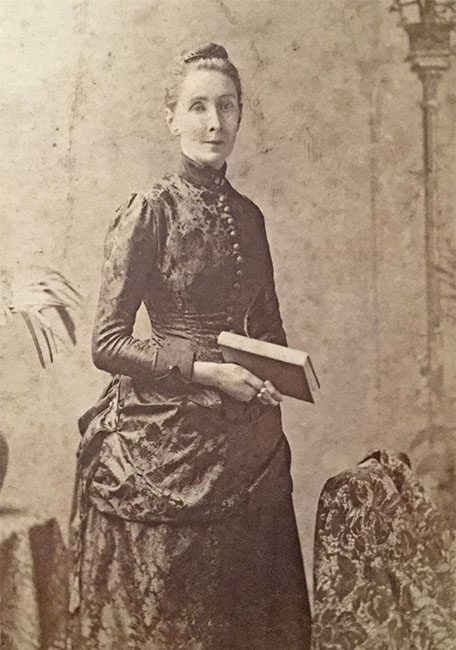 Lilian Augusta Llewellin